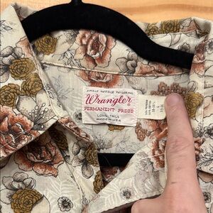 Vintage single needle Wrangler Floral pearl snap Shirt